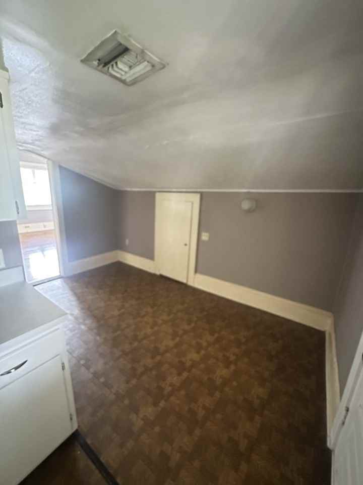 1411B E Central Blvd #B - Photo 4 of 10