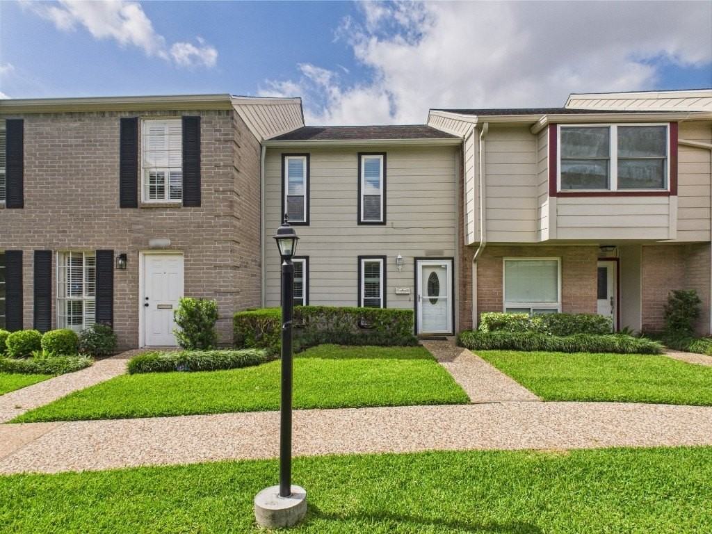 10380 Briar Forest Dr