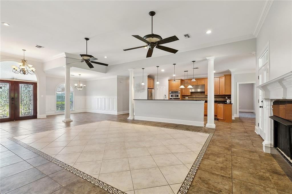 150 Maud Olive Dr - Photo 3 of 33
