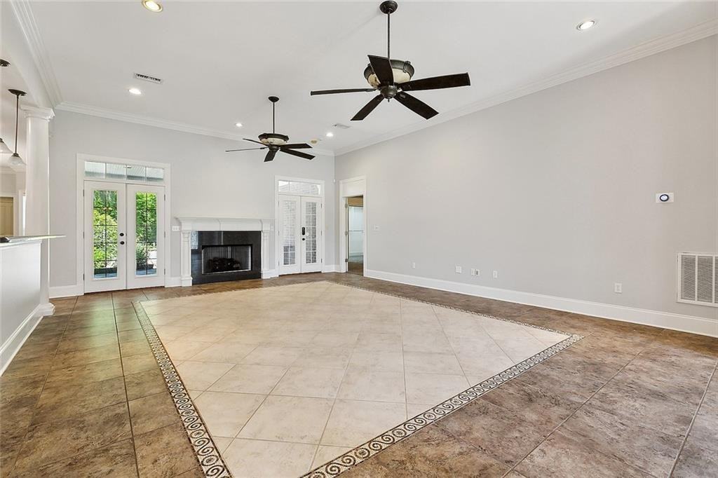150 Maud Olive Dr - Photo 5 of 33