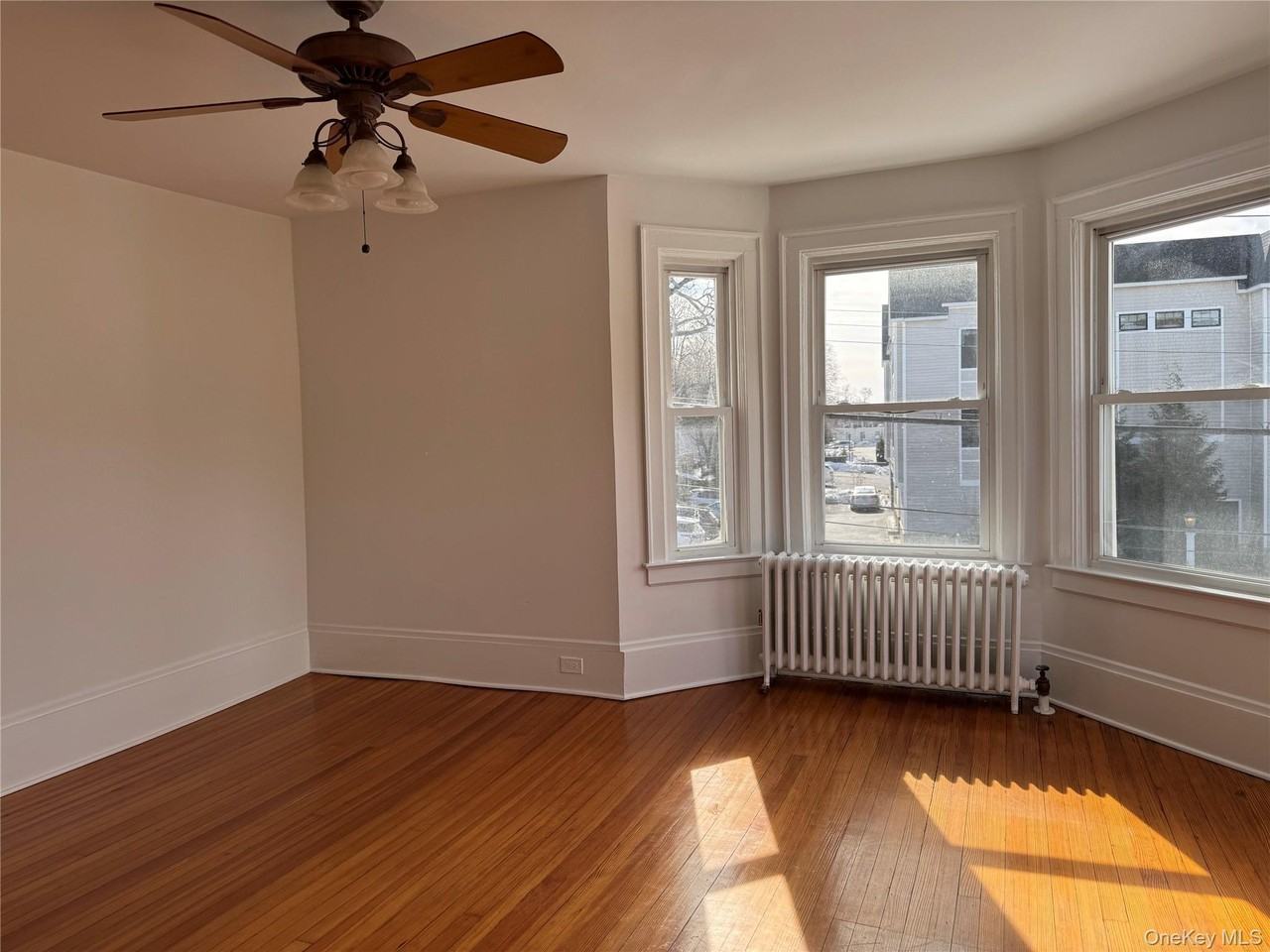 129 Washington Ave - Photo 4 of 13