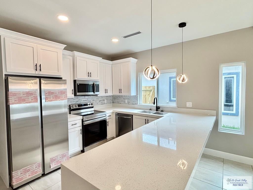 3218 Villa Rosa Dr Unit B - Photo 5 of 14