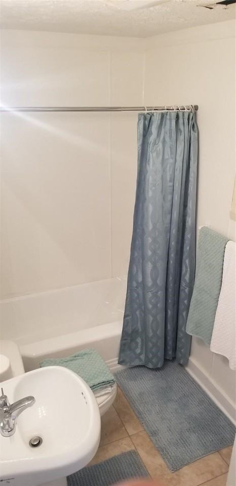 4418 Avenue P 1/2 Unit 3 - Photo 4 of 11