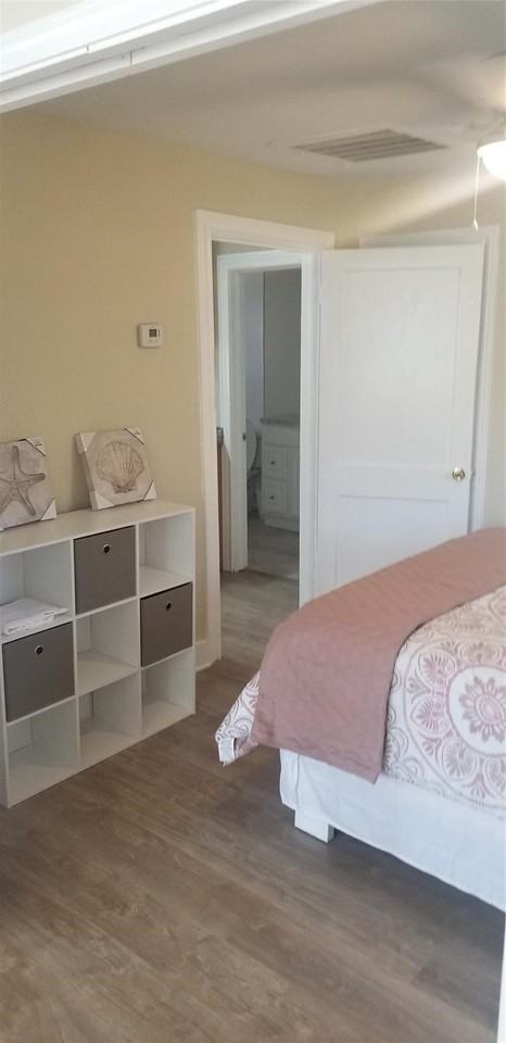 4418 Avenue P 1/2 Unit 3 - Photo 5 of 11