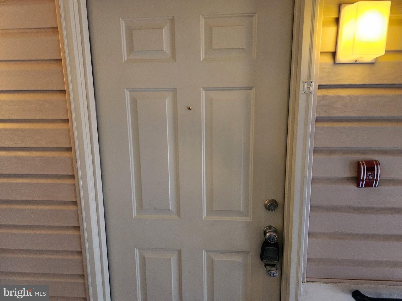 10 Hearthstone Ct ##H - Photo 2 of 26