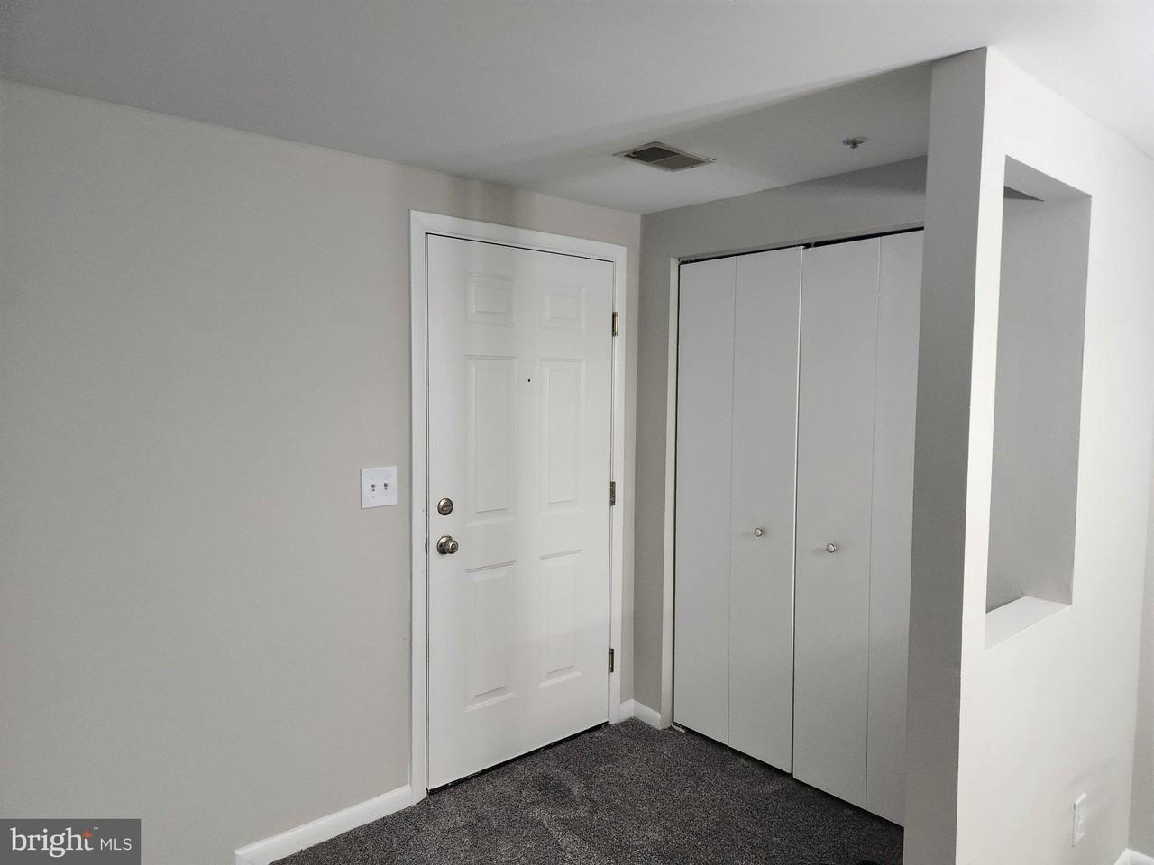 10 Hearthstone Ct ##H - Photo 3 of 26