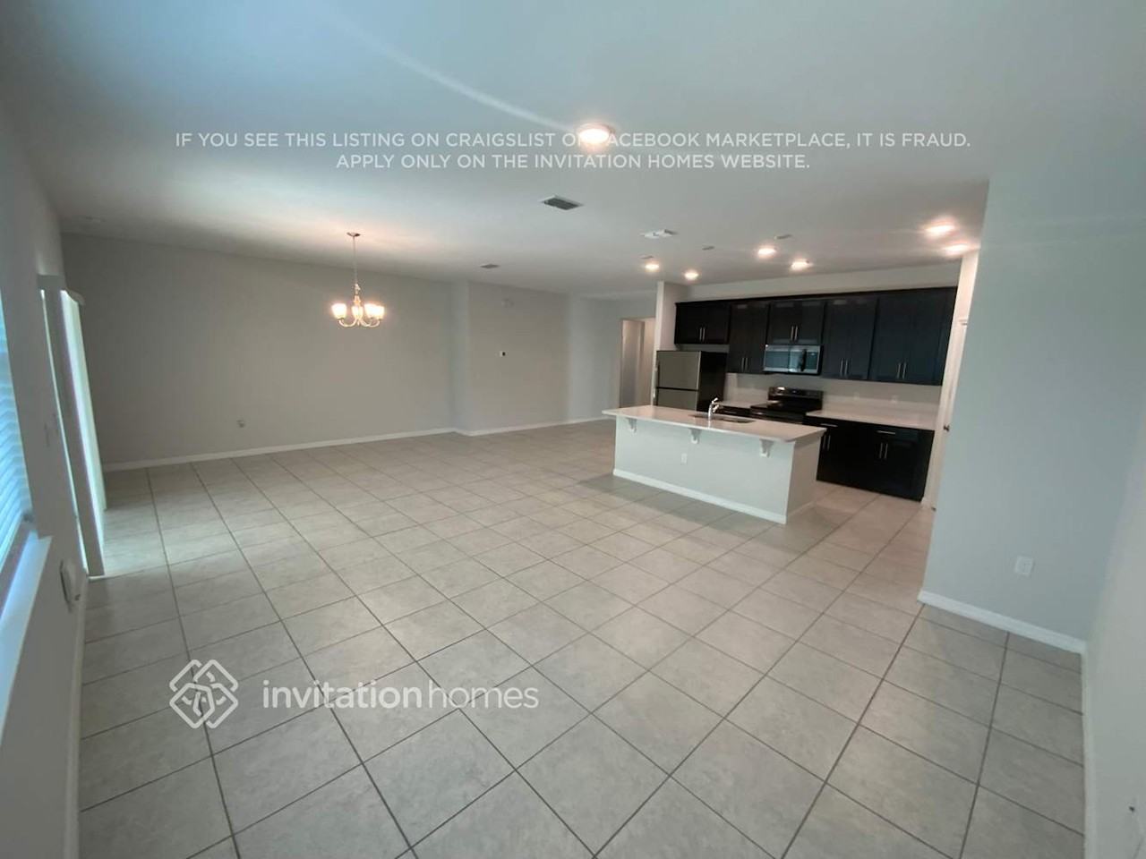 5613 Beggs Rd - Photo 4 of 15