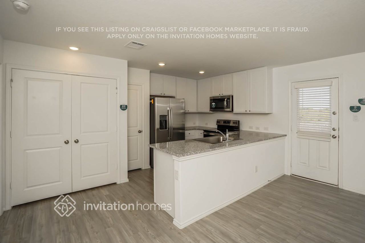 125 Parish Ln - Photo 7 of 17