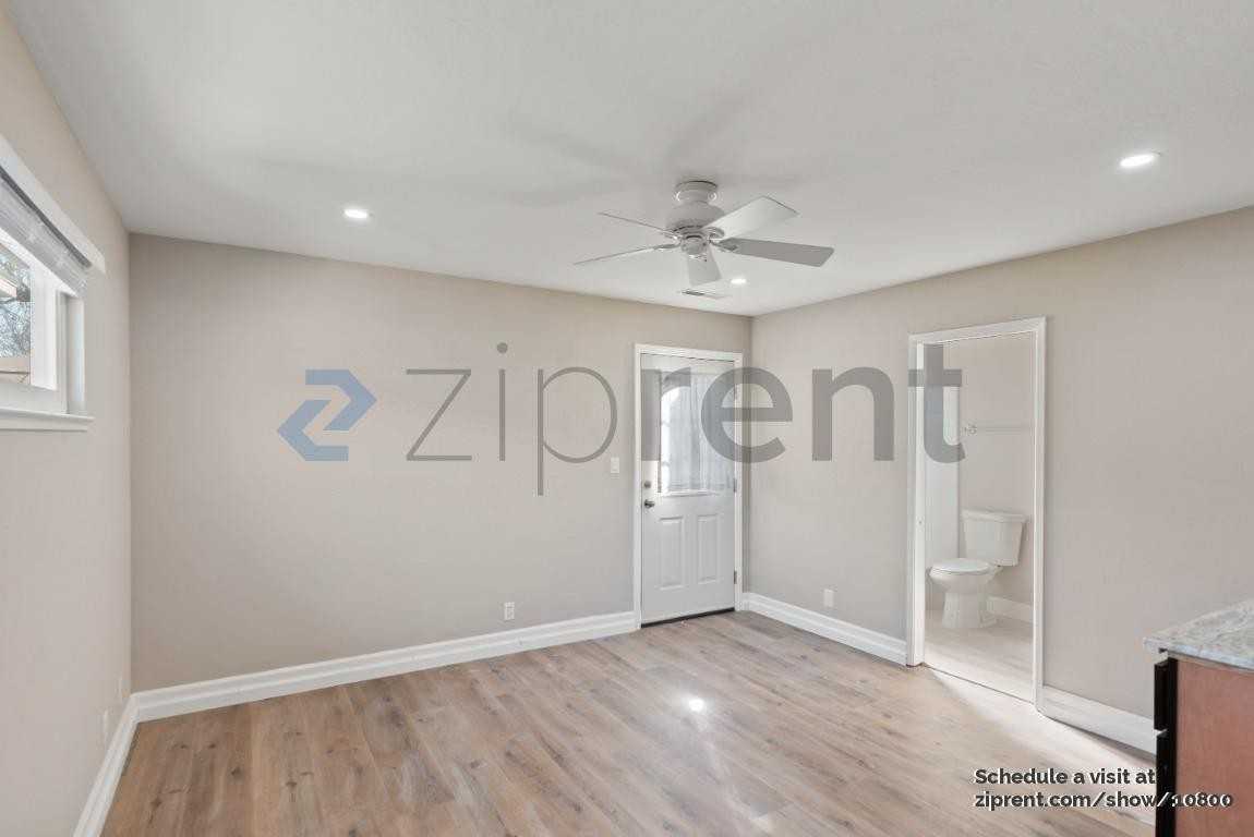 1729 Laine Ave #2 - Photo 5 of 13