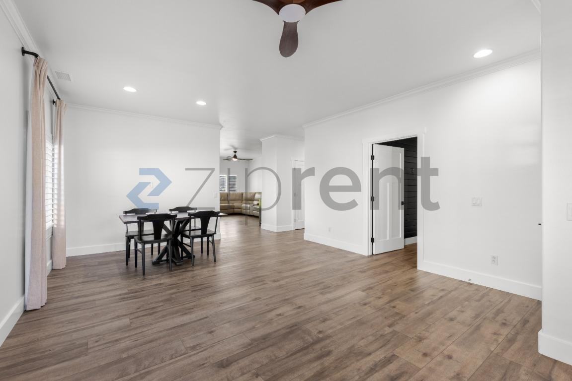 3266 Meadow Grass Ln - Photo 7 of 34