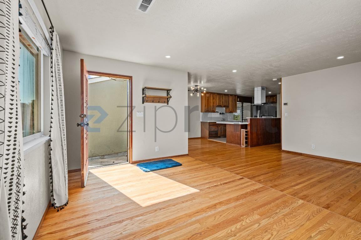 232 Doyle Dr - Photo 6 of 26