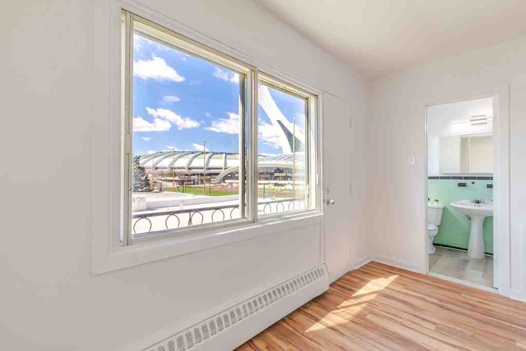 4724 Av. Pierre-Coubertin - Photo 3 of 15