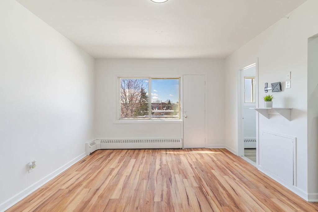 4724 Av. Pierre-Coubertin - Photo 6 of 15