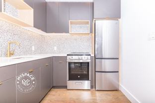 484 Gates Ave #4A - Photo 1 of 1