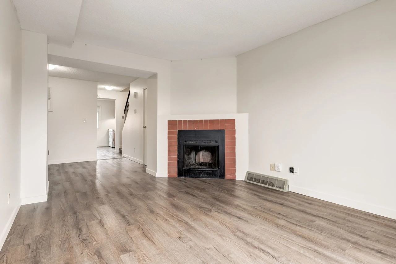 Sunridge Village - Photo 4 of 50