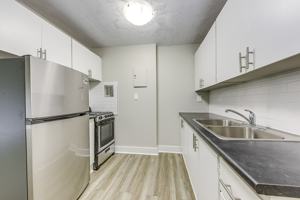 featured image of 480 Dolph St N