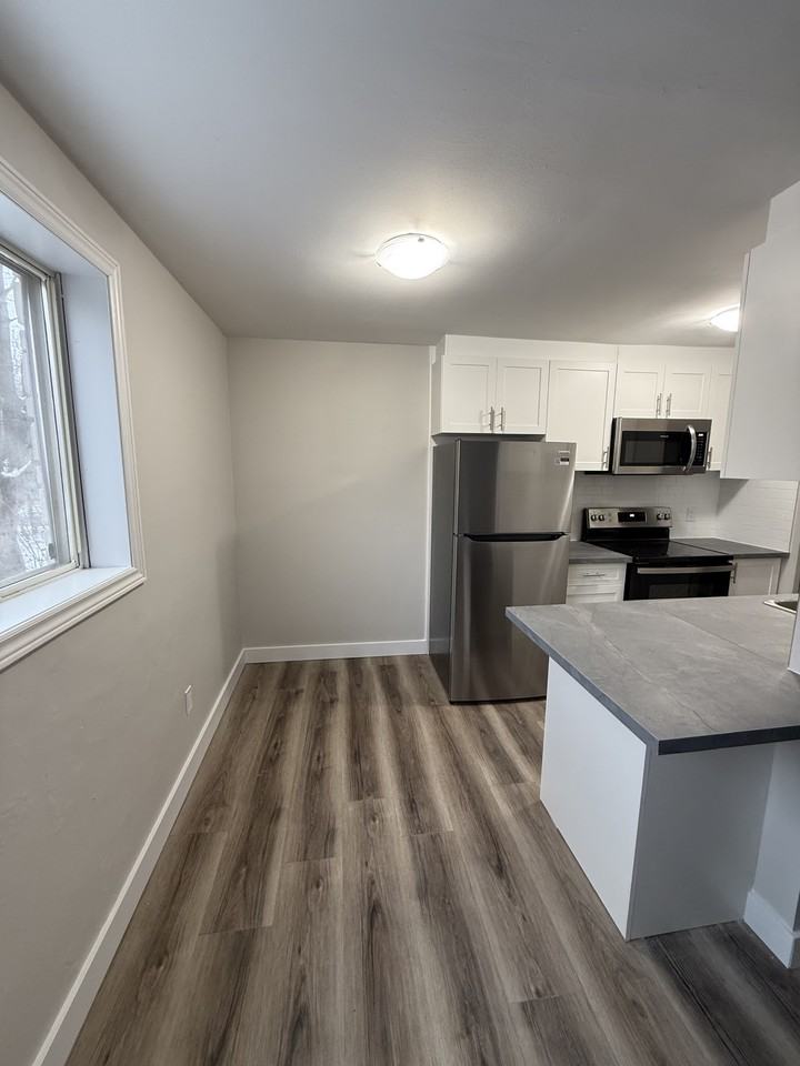 Veronica Place II - Photo 5 of 17