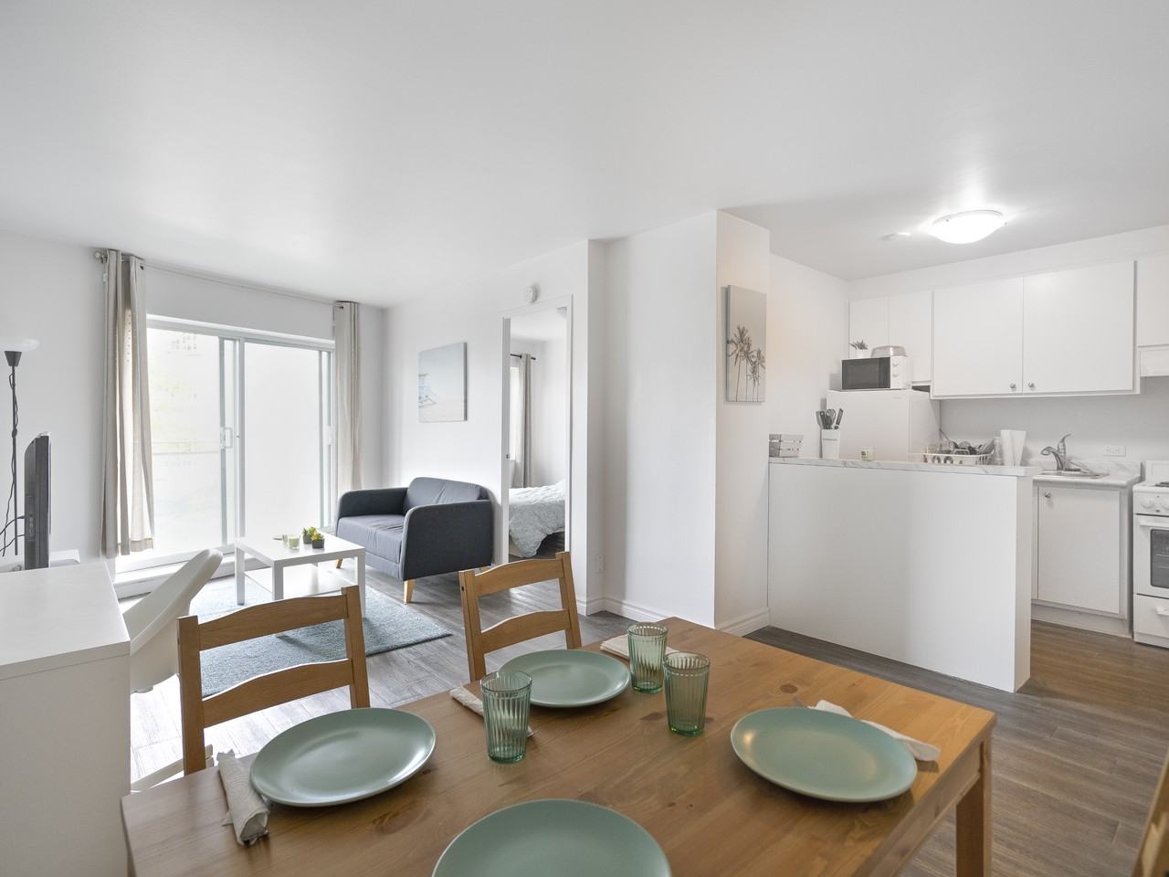 The Saguenay Apartments - Photo 2 of 8