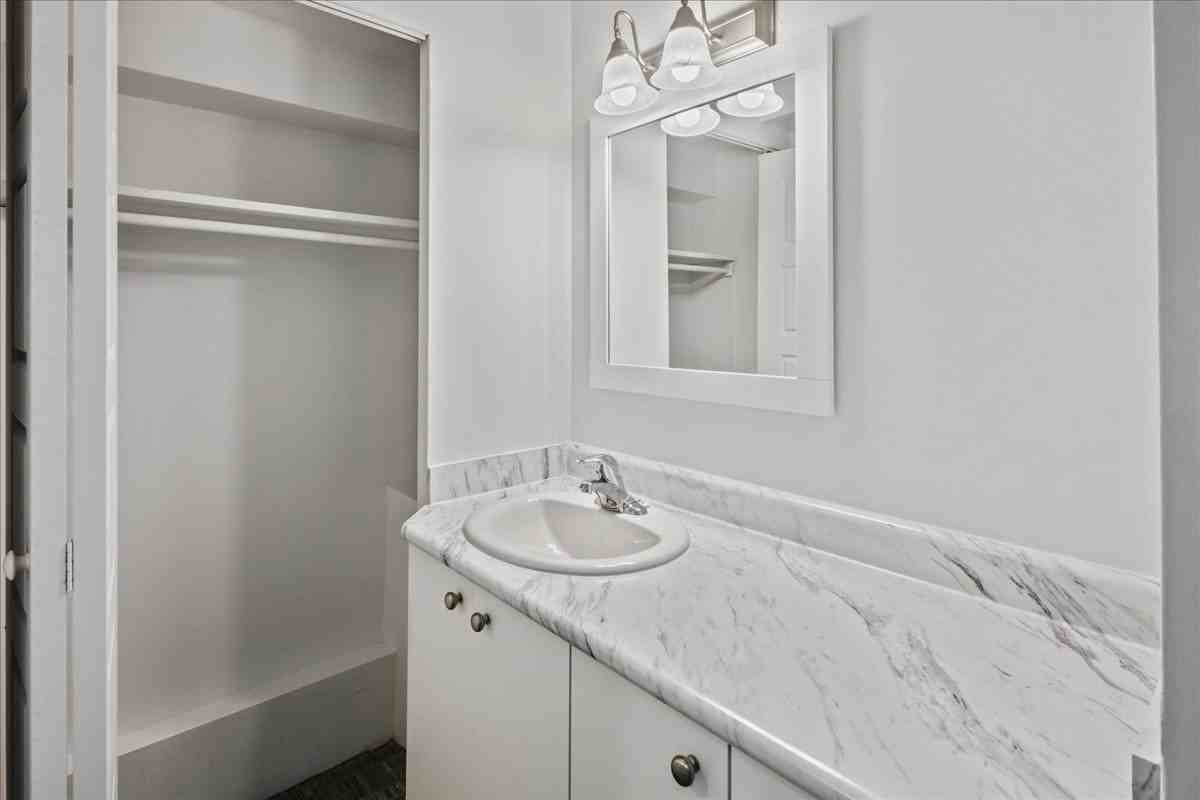 Terrasses Embassy Apartments - Photo 4 of 6