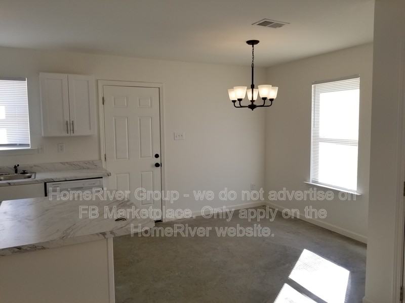 3848 Ajanders Dr - Photo 2 of 16