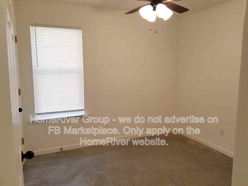 3848 Ajanders Dr - Photo 5 of 16