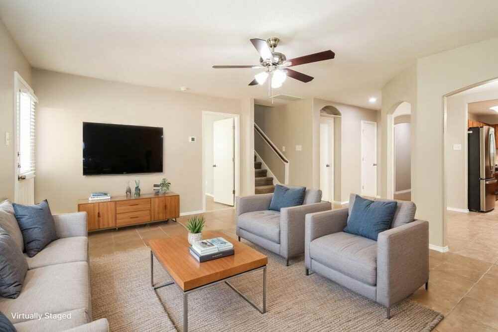 10005 Sterling Place Dr - Photo 5 of 20