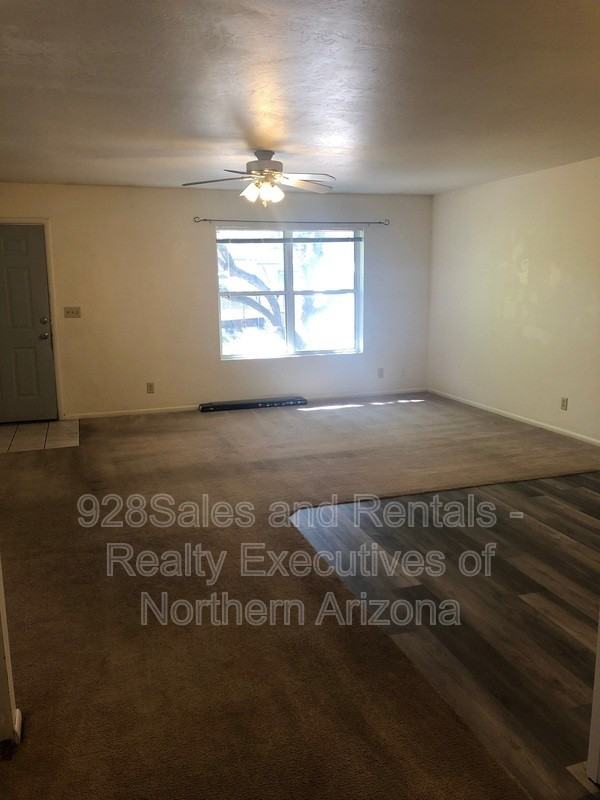 2908 N Ellen St - Photo 5 of 10