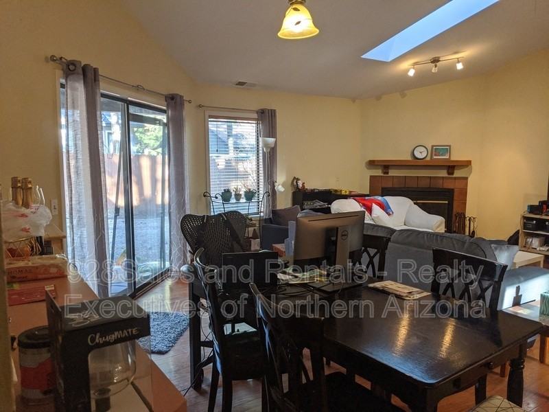 1538 W University Heights Dr S - Photo 6 of 24