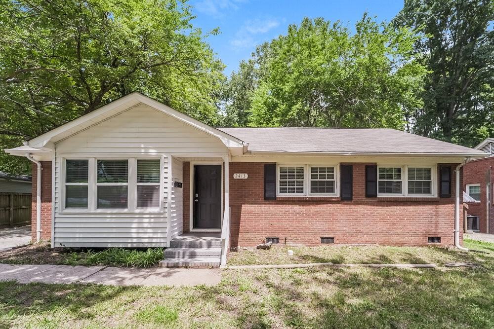 2413 Dora Dr - Photo 3 of 19