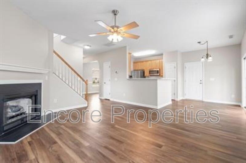 3212 Sawyers Mill Dr - Photo 6 of 20