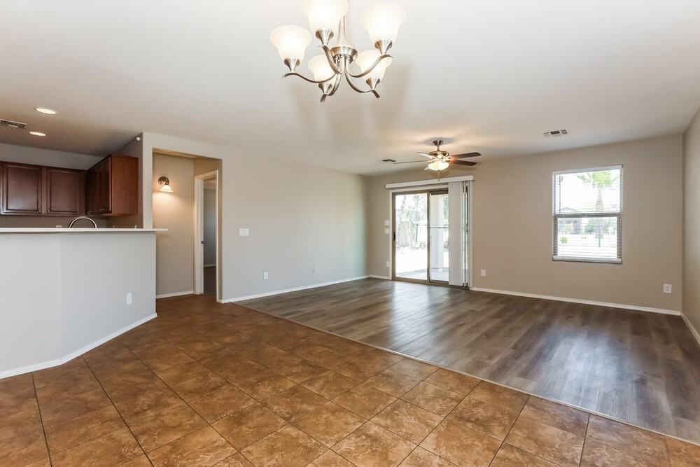 1126 E Daniella Dr - Photo 6 of 16