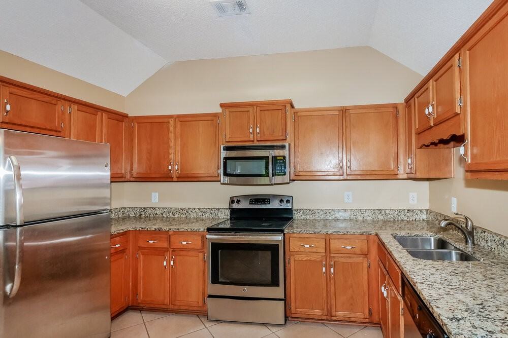 6670 Tangleberry Cv - Photo 5 of 16