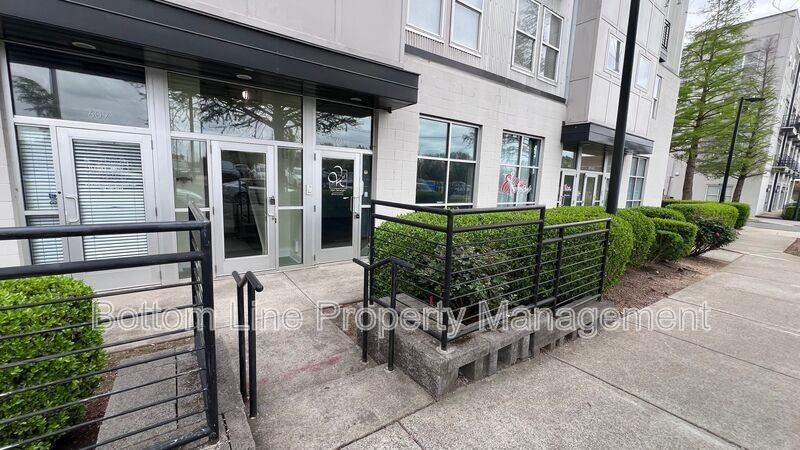 621 Mcninch St - Photo 2 of 6