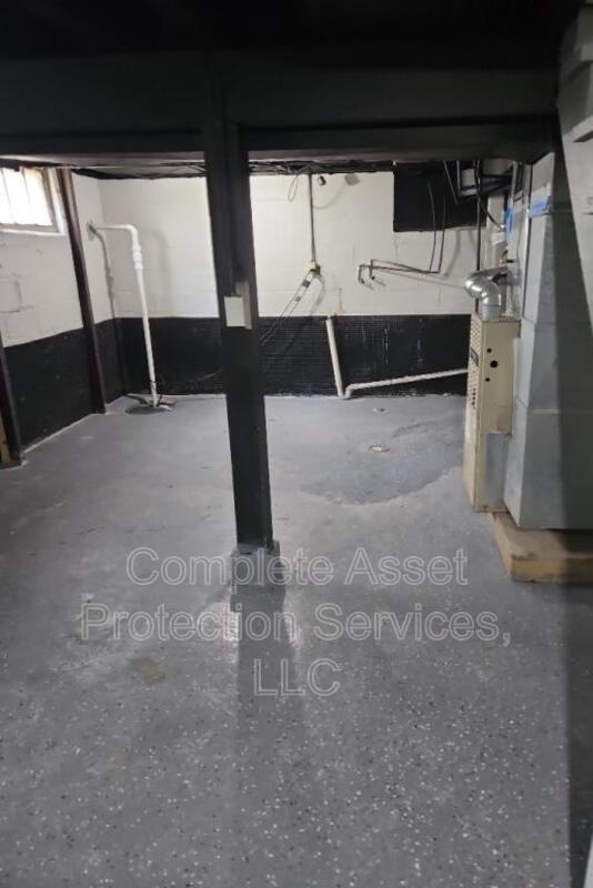 5012 Jefferson St - Photo 2 of 15