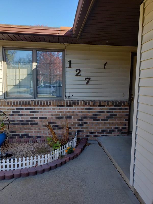 127 Jerry Liefert Dr - Photo 3 of 16