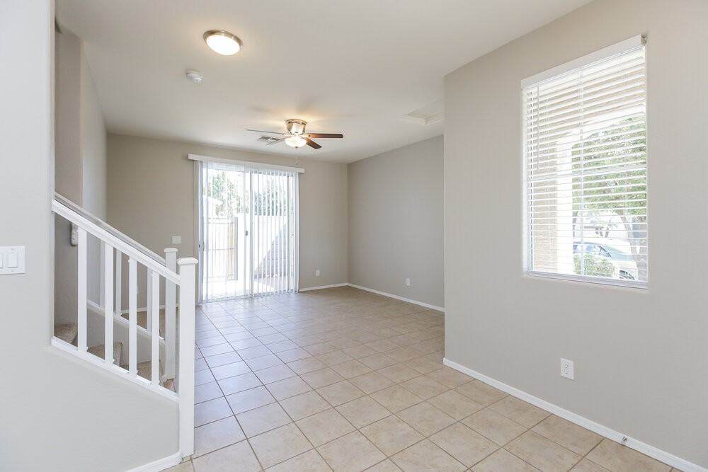 3728 S 54th Gln - Photo 4 of 17