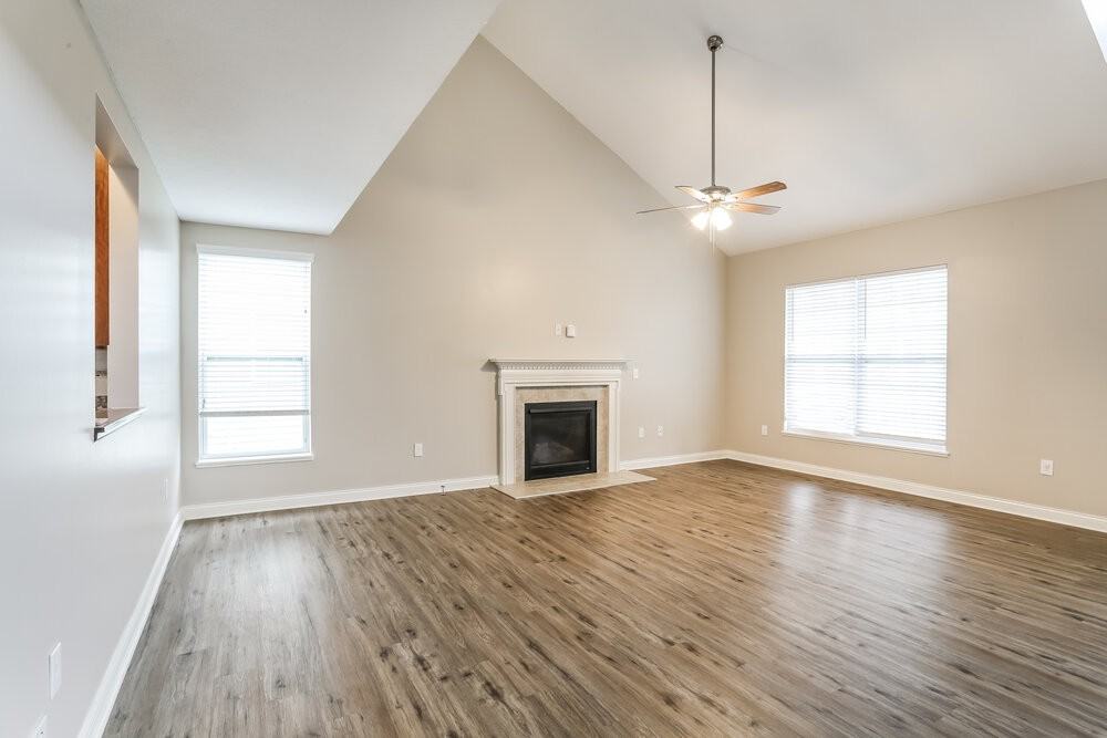 6048 Shreven Dr - Photo 5 of 17
