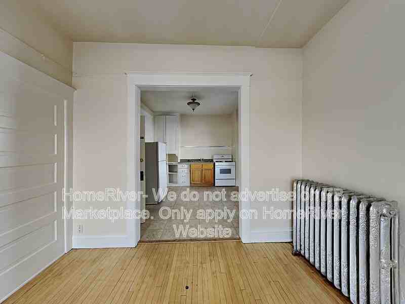 1911 N Monroe St #D - Photo 6 of 11