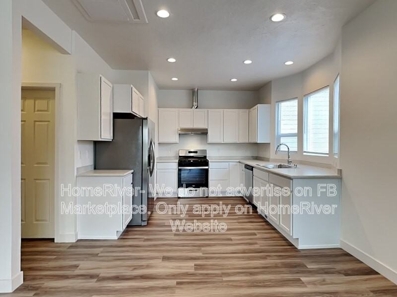 904 W Knox Ave - Photo 4 of 24