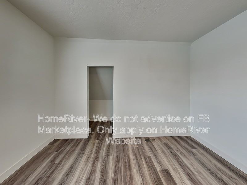 904 W Knox Ave - Photo 5 of 24