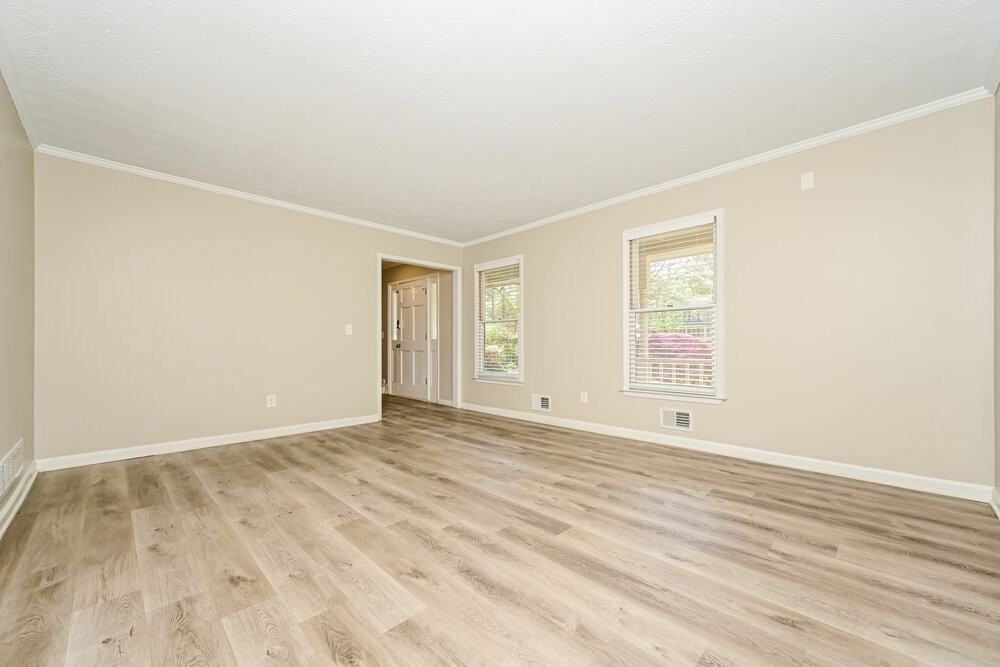 120 Tanglewood Dr - Photo 5 of 21