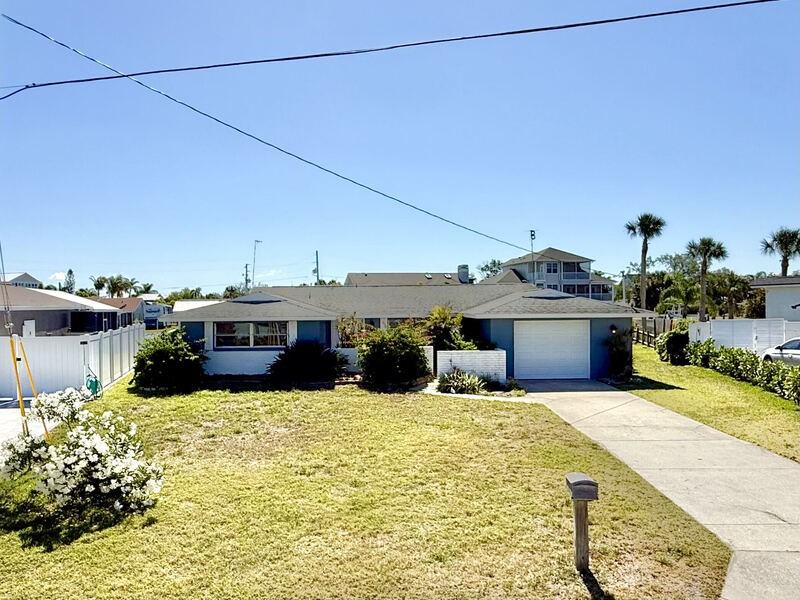 8026 Brighton Dr - Photo 4 of 50