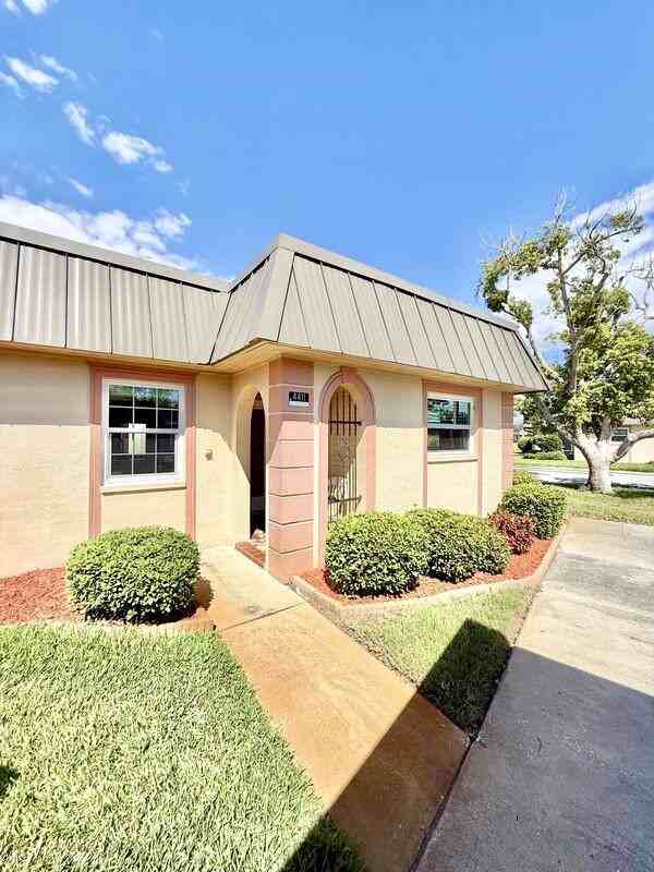 4411 Rustic Dr - Photo 2 of 50