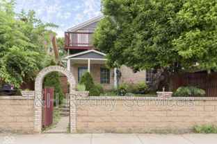 210 N Keystone Ave - Photo 1 of 1
