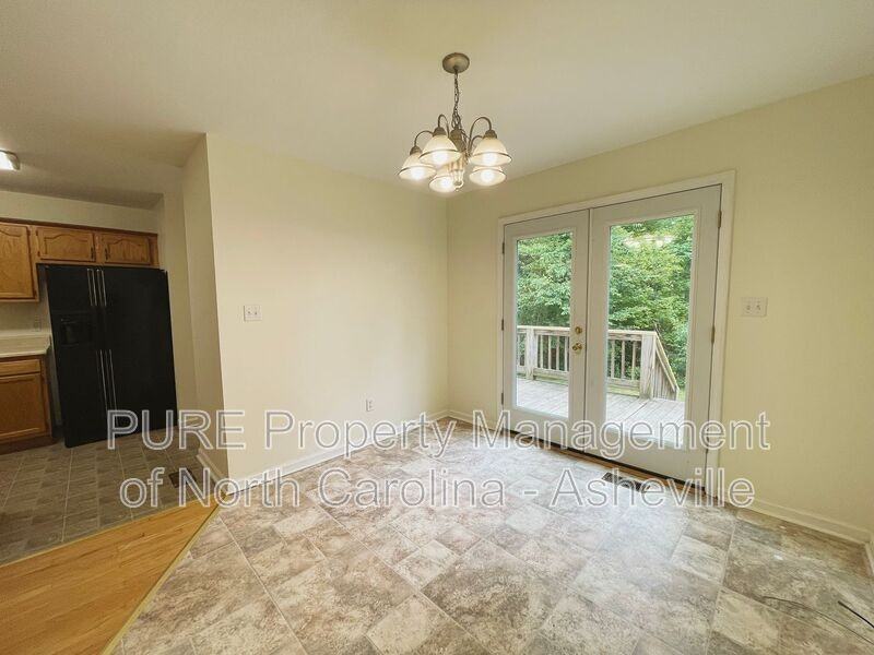 16 Evergreen Ave #B - Photo 6 of 23