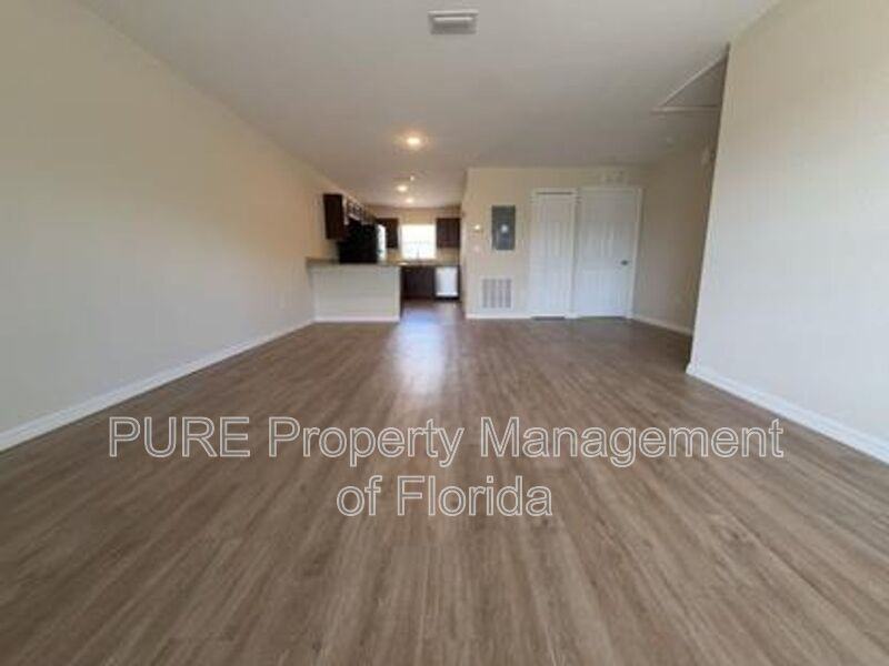 51 Walnut Run #C - Photo 4 of 50