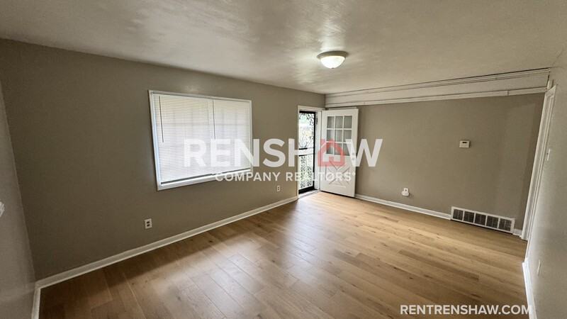 4748 Scottsdale Ave - Photo 4 of 17