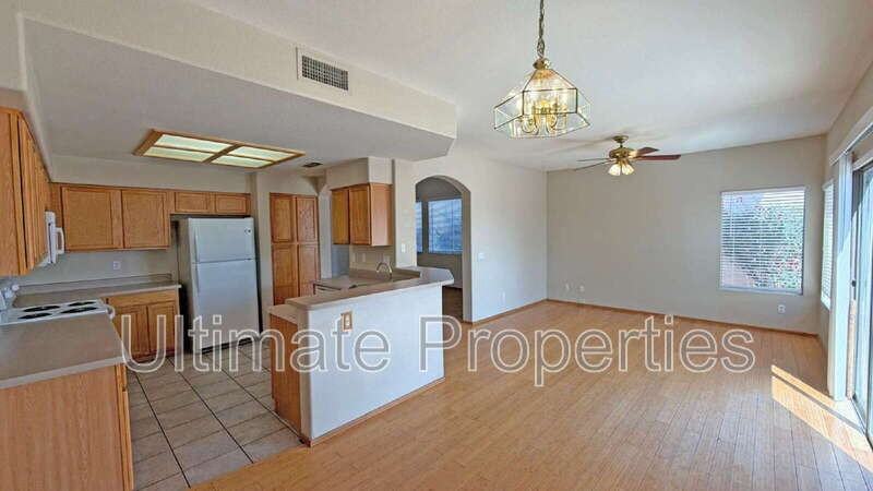 8419 W Salter Dr - Photo 5 of 13