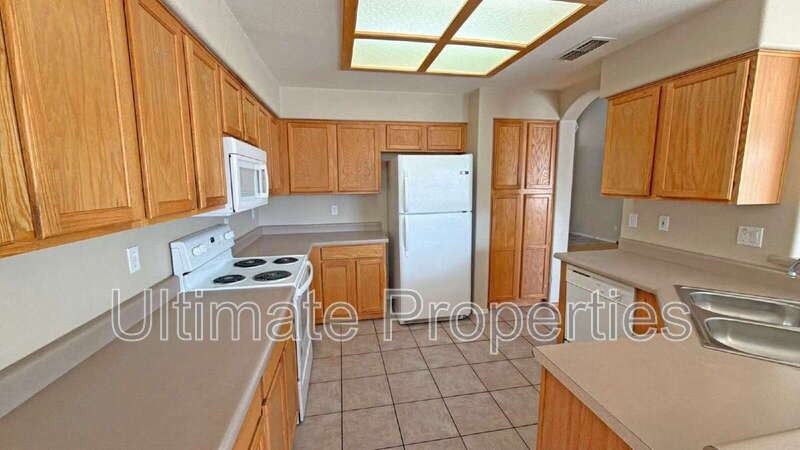 8419 W Salter Dr - Photo 6 of 13