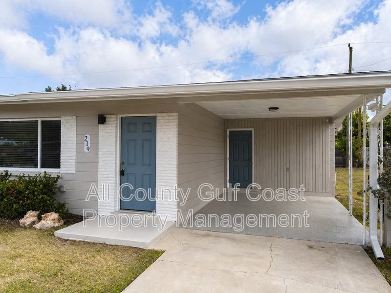 219 Glen Oak Rd - Photo 2 of 12